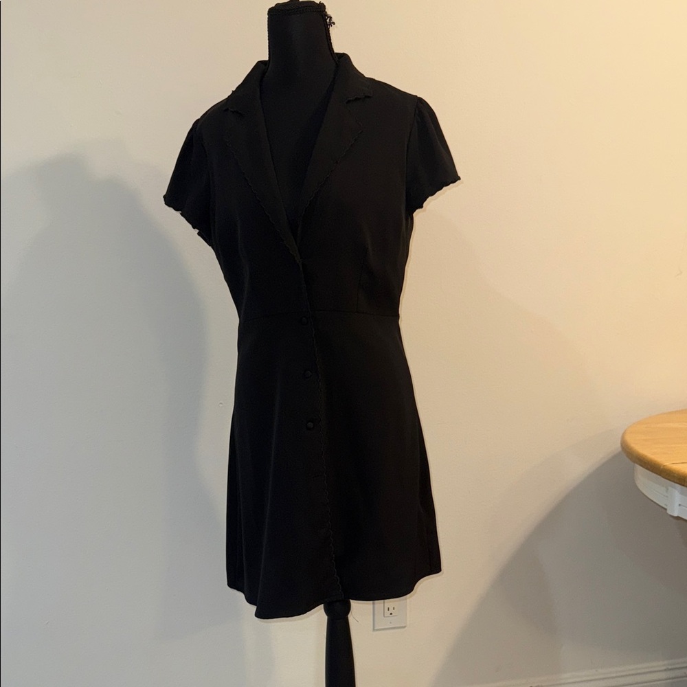 Black Short Sleeve Button-Up Dress